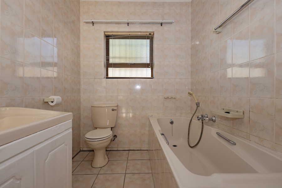 3 Bedroom Property for Sale in Rouxville Western Cape